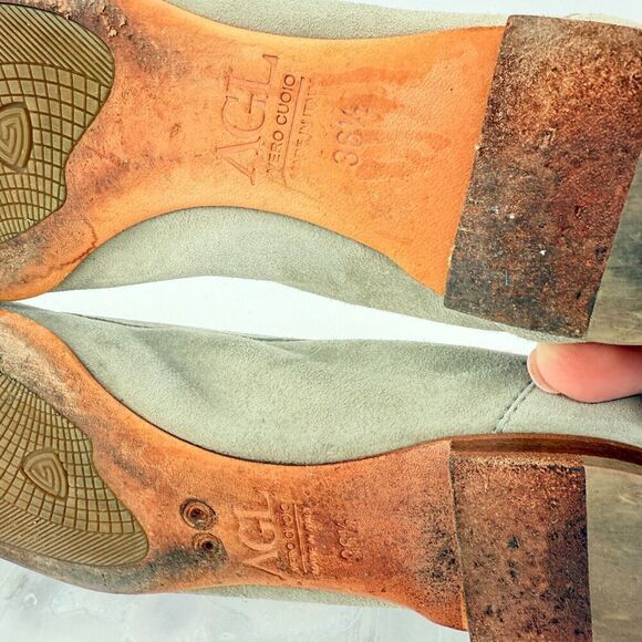 AGL Italy Monika Ballet Flat Size 36.5 6.5 beige silver studded Leather Comfy - Picture 11 of 14